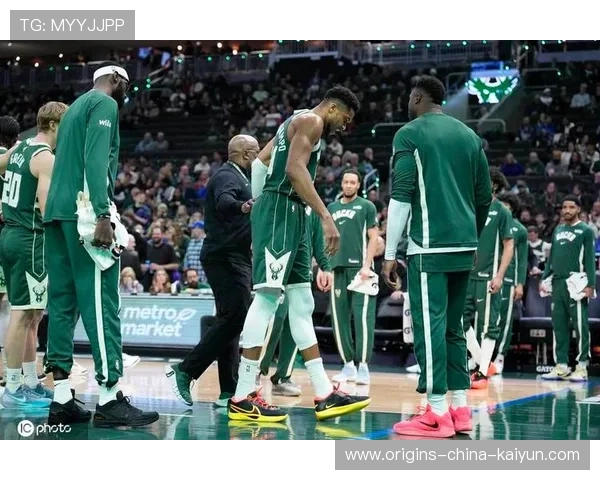 字母哥再度崭露锋芒，雄鹿击败尼克斯迎来五连胜